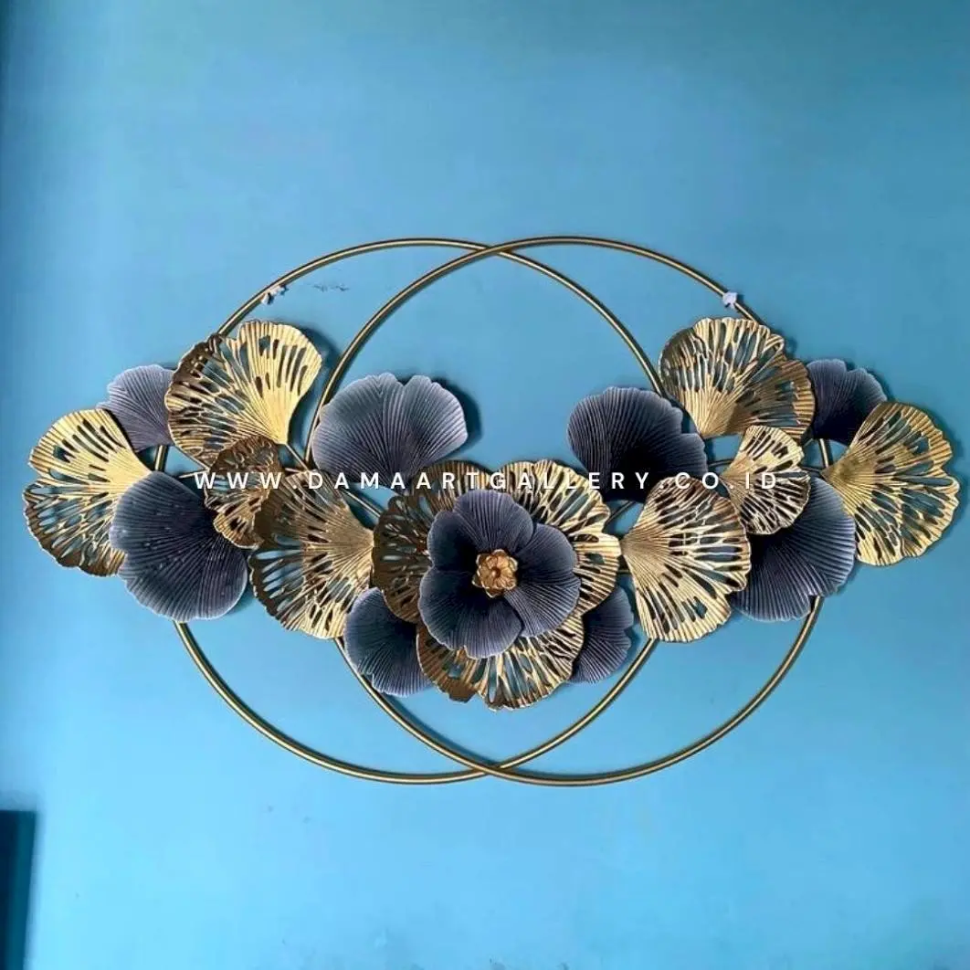 Wall Decor Daun. Kuningan